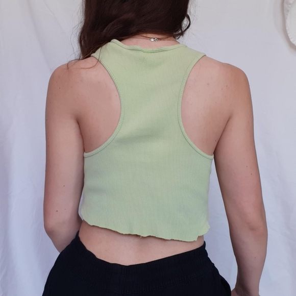 Cropped Guess Tank - Picture 2 of 3